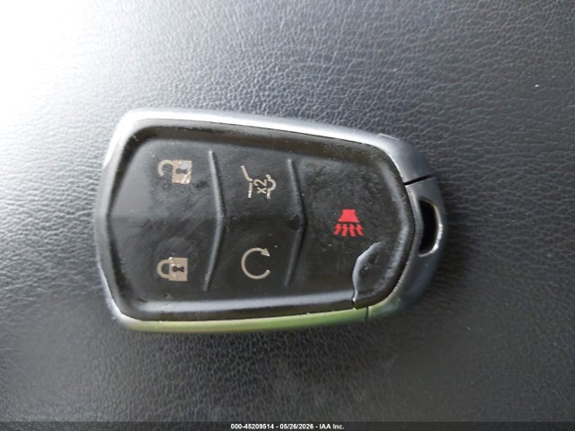 1GYKNCRS7HZ137860 Cadillac Xt5 Premium Luxury