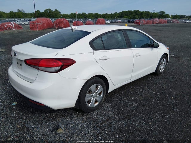 Aukcja sprzedaży 2017 Kia Forte Lx, vin: 3KPFK4A70HE057311, numer aukcji: 45209571