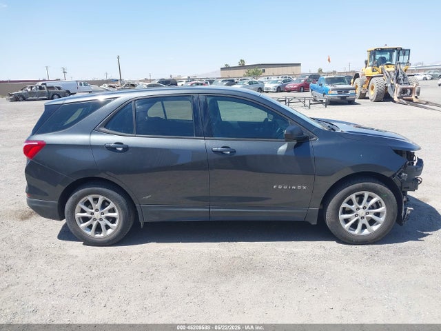 2GNAXHEV2J6353066 Chevrolet EQUINOX LS