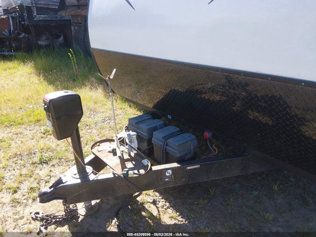 Keystone Other 2018 4YDT27D29JN244923 Image 10
