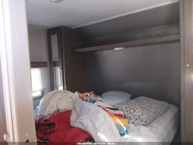 Keystone Other 2018 4YDT27D29JN244923 Image 8