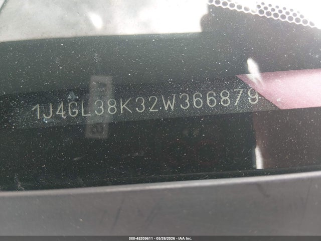 2002 Jeep Liberty Renegade მანქანა იყიდება აუქციონზე, vin: 1J4GL38K32W366879, აუქციონის ნომერი: 45209611
