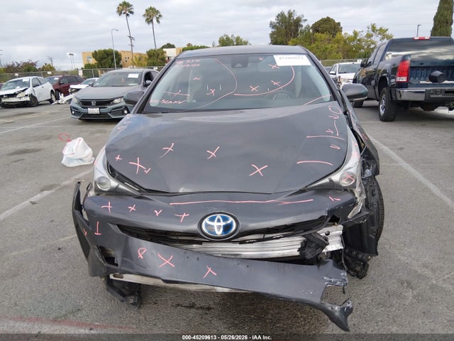 Toyota Prius Two 2017 JTDKBRFU9H3030979 Image 12