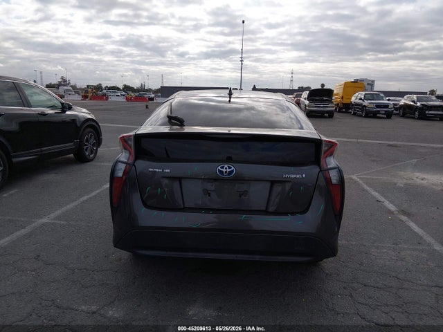 Toyota Prius Two 2017 JTDKBRFU9H3030979 Image 16