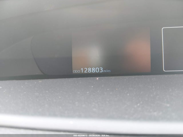 Toyota Prius Two 2017 JTDKBRFU9H3030979 Image 7