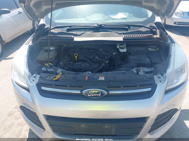 Продаж на аукціоні авто 2016 Ford Escape Se, vin: 1FMCU9GX9GUA00926, номер лоту: 45209620