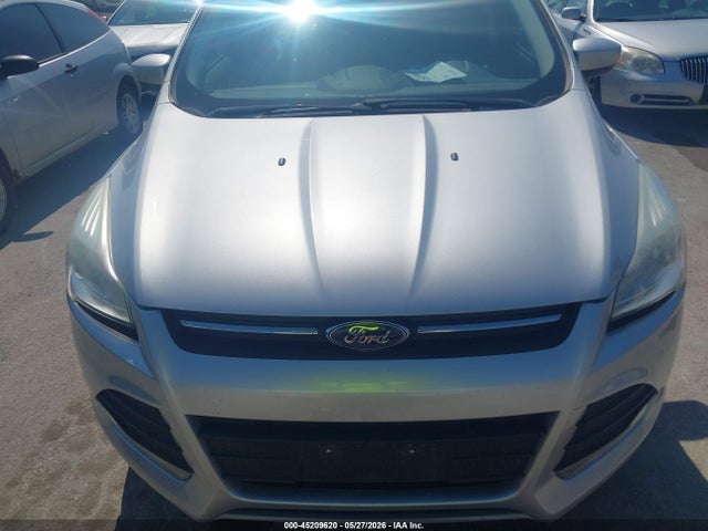Продаж на аукціоні авто 2016 Ford Escape Se, vin: 1FMCU9GX9GUA00926, номер лоту: 45209620