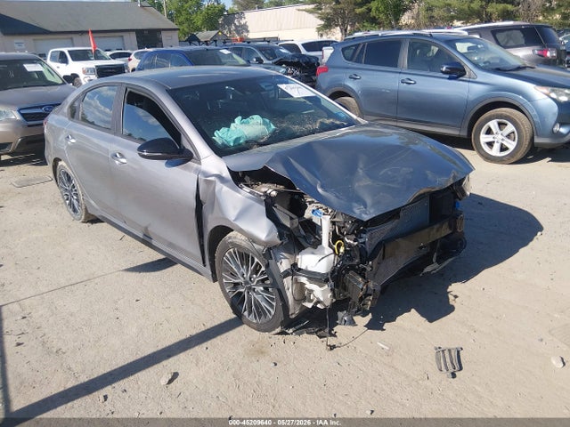 45209640 :رقم المزاد ، 3KPF54AD0PE539417 vin ، 2023 Kia Forte Gt-line مزاد بيع