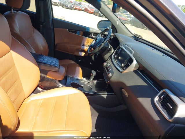 2019 Kia Sorento 3.3l Sxl მანქანა იყიდება აუქციონზე, vin: 5XYPKDA59KG529518, აუქციონის ნომერი: 45209644