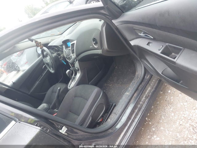 1G1PC5SB6F7113364 Chevrolet Cruze 1lt Auto
