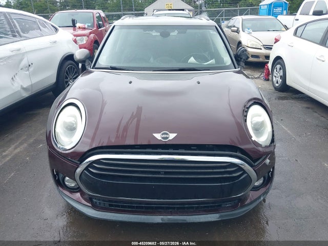 Продажа на аукционе авто 2017 Mini Clubman Cooper, vin: WMWLN5C33H2E33121, номер лота: 45209682