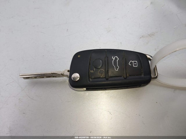 45209709 :رقم المزاد ، WAUDG74F45N101022 vin ، 2005 Audi A6 3.2 مزاد بيع