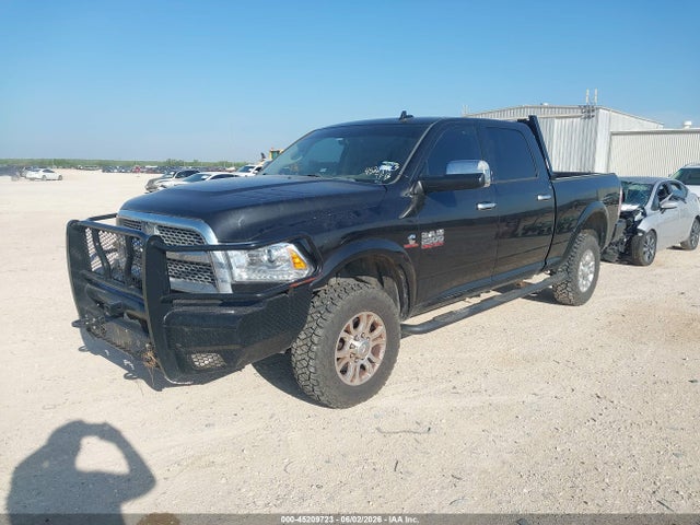 45209723 :رقم المزاد ، 3C6UR5FL8JG204782 vin ، 2018 Ram 2500 Laramie  4x4 6'4 Box مزاد بيع