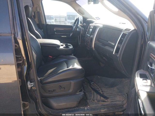 45209723 :رقم المزاد ، 3C6UR5FL8JG204782 vin ، 2018 Ram 2500 Laramie  4x4 6'4 Box مزاد بيع
