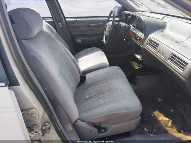 Продажа на аукционе авто 1991 Ford Taurus Gl, vin: 1FACP52U7MG231390, номер лота: 45209758