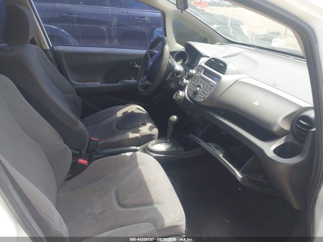 2013 Honda Fit მანქანა იყიდება აუქციონზე, vin: JHMGE8H32DC056912, აუქციონის ნომერი: 45209787