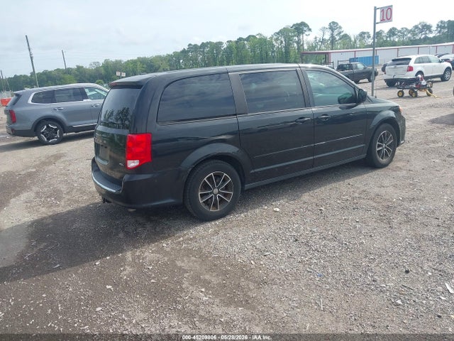 2016 Dodge Grand Caravan R/t მანქანა იყიდება აუქციონზე, vin: 2C4RDGEG3GR236832, აუქციონის ნომერი: 45209806