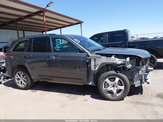 Продажа на аукционе авто 2022 Jeep Grand Cherokee Limited 4x2, vin: 1C4RJGBG6N8549167, номер лота: 45209840