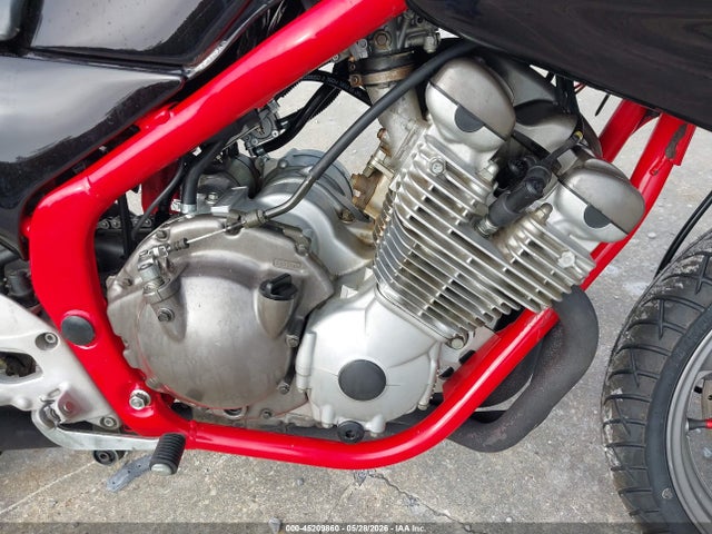 45209860 :رقم المزاد ، JYA4DUE02NA003615 vin ، 1992 Yamaha Xj600 S مزاد بيع