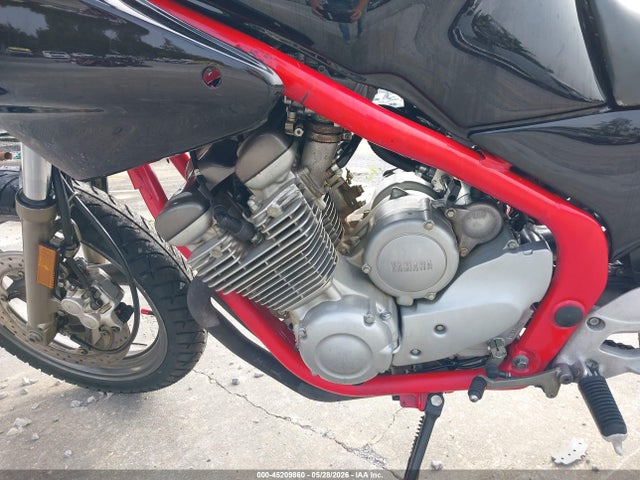 45209860 :رقم المزاد ، JYA4DUE02NA003615 vin ، 1992 Yamaha Xj600 S مزاد بيع