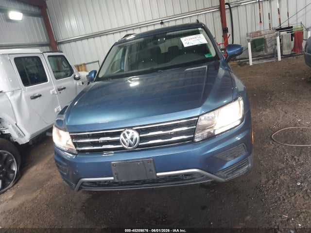 Продаж на аукціоні авто 2018 Volkswagen Tiguan 2.0t Se/2.0t Sel, vin: 3VV2B7AX7JM140330, номер лоту: 45209876