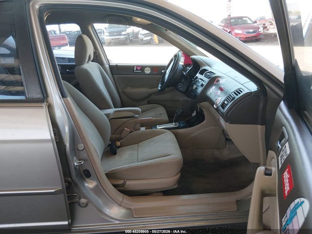 Auction sale of the 2005 Honda Civic Lx, vin: 2HGES16545H591625, lot number: 45209905