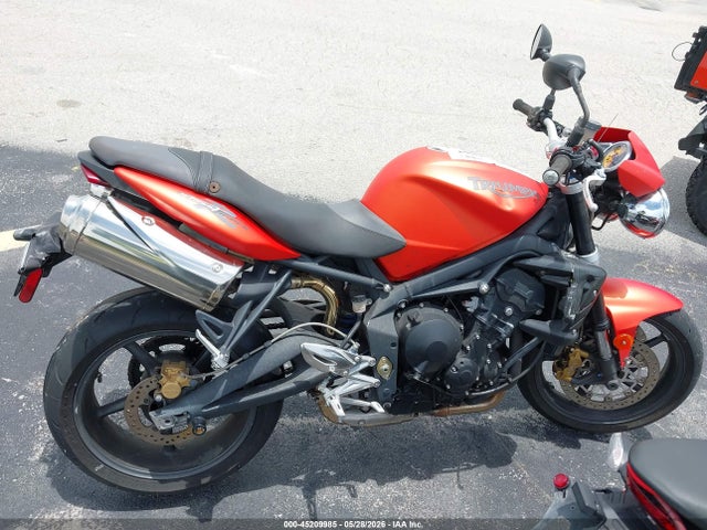 Продаж на аукціоні авто 2010 Triumph Motorcycle Street Triple R, vin: SMTD02NE3AJ425260, номер лоту: 45209985