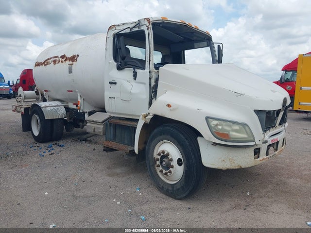 45209994 :رقم المزاد ، 5PVNV8JT462S10693 vin ، 2006 Hino Hino 338 مزاد بيع