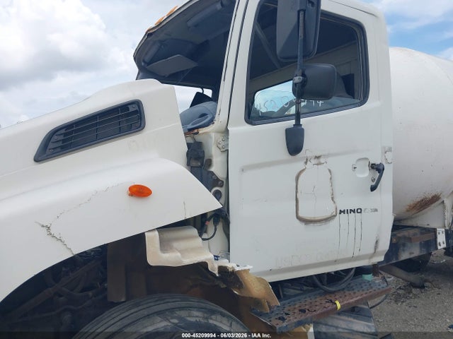 45209994 :رقم المزاد ، 5PVNV8JT462S10693 vin ، 2006 Hino Hino 338 مزاد بيع