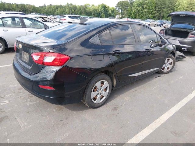 45210006 :رقم المزاد ، 1G1BC5SM5J7214786 vin ، 2018 Chevrolet Cruze Ls Auto مزاد بيع