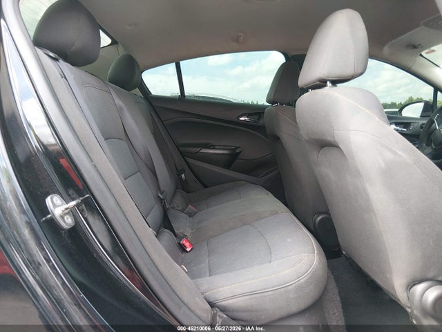 45210006 :رقم المزاد ، 1G1BC5SM5J7214786 vin ، 2018 Chevrolet Cruze Ls Auto مزاد بيع