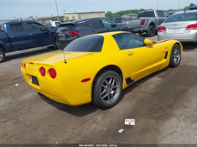 2003 Chevrolet Corvette Z06 Hardtop მანქანა იყიდება აუქციონზე, vin: 1G1YY12S235119863, აუქციონის ნომერი: 45210037