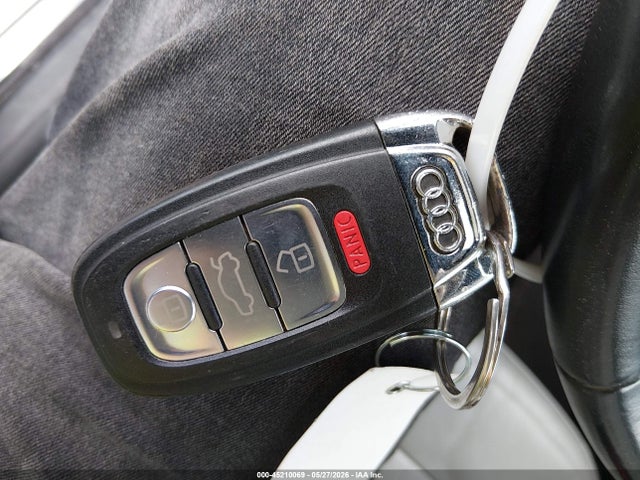 2015 Audi A4 2.0t Premium მანქანა იყიდება აუქციონზე, vin: WAUAFAFL6FN005058, აუქციონის ნომერი: 45210069