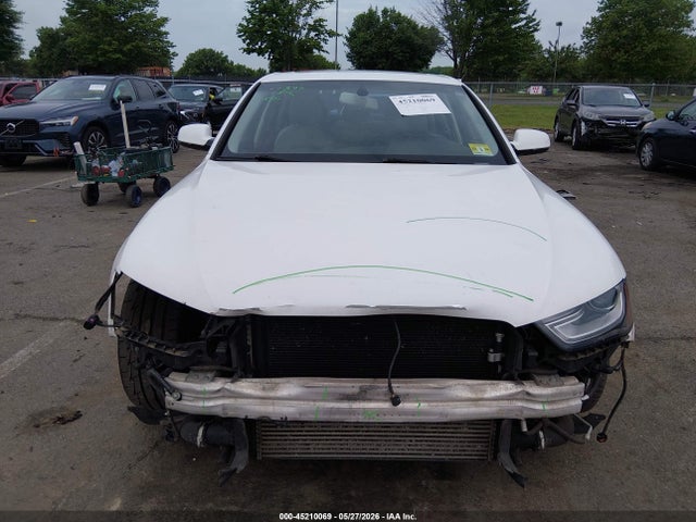 2015 Audi A4 2.0t Premium მანქანა იყიდება აუქციონზე, vin: WAUAFAFL6FN005058, აუქციონის ნომერი: 45210069