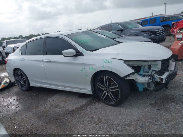 Продажа на аукционе авто 2017 Honda Accord Sport, vin: 1HGCR2F51HA072186, номер лота: 45210162