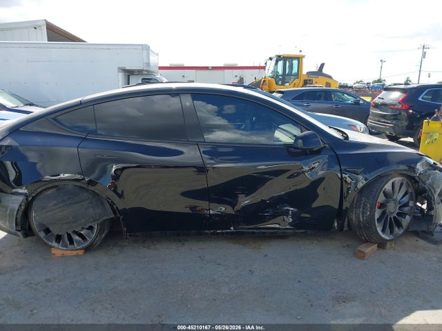 2023 Tesla Model Y Performance Dual Motor All-wheel Drive მანქანა იყიდება აუქციონზე, vin: 7SAYGDEF6PF746065, აუქციონის ნომერი: 45210167
