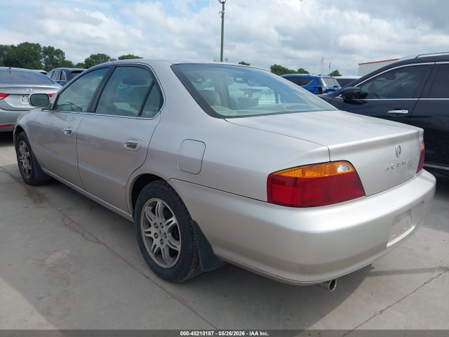 45210187 :رقم المزاد ، 19UUA5647XA020516 vin ، 1999 Acura Tl 3.2 مزاد بيع