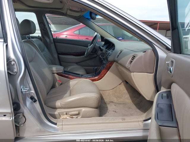 45210187 :رقم المزاد ، 19UUA5647XA020516 vin ، 1999 Acura Tl 3.2 مزاد بيع