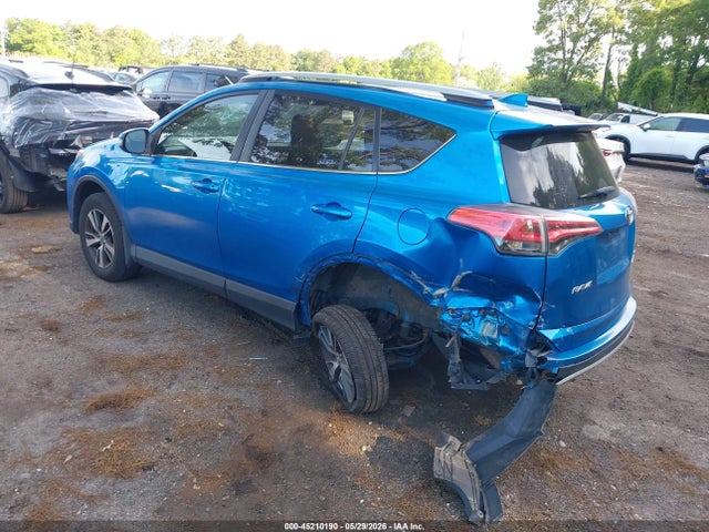 Продаж на аукціоні авто 2017 Toyota Rav4 Xle, vin: JTMRFREV6HJ173123, номер лоту: 45210190