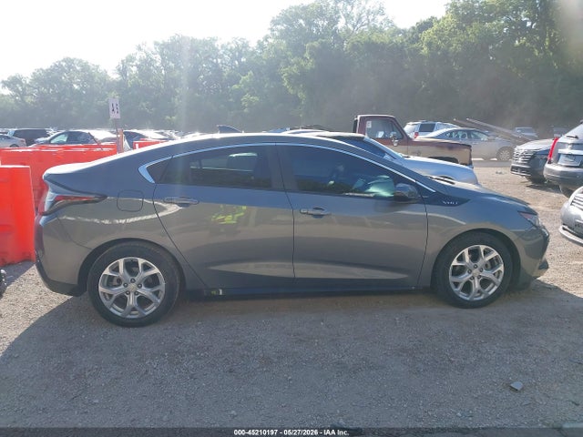 45210197 :رقم المزاد ، 1G1RD6S55HU104021 vin ، 2017 Chevrolet Volt Premier مزاد بيع