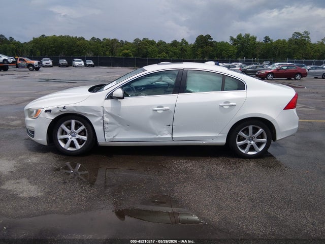 45210217 :رقم المزاد ، YV126MFK5G2408865 vin ، 2016 Volvo S60 T5 Drive-e Premier مزاد بيع