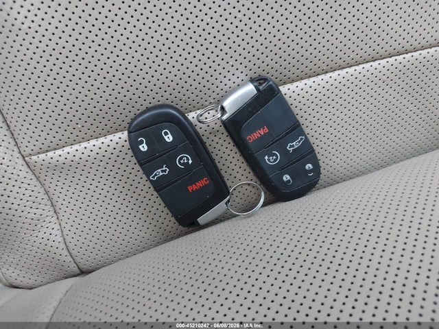2C3CCAET2EH167531 Chrysler 300C