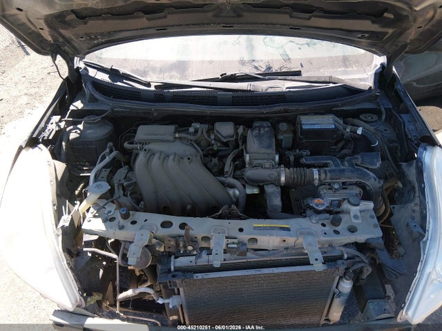 45210251 :رقم المزاد ، 3N1CN7AP1DL819808 vin ، 2013 Nissan Versa 1.6 S+ مزاد بيع