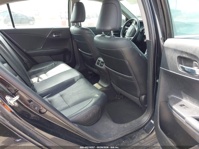2015 Honda Accord Ex-l V-6 მანქანა იყიდება აუქციონზე, vin: 1HGCR3F80FA008220, აუქციონის ნომერი: 45210257