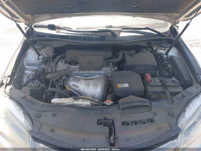 45210258 :رقم المزاد ، 4T1BF1FK5GU156281 vin ، 2016 Toyota Camry Se مزاد بيع