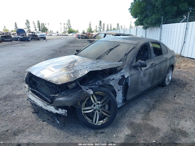 WBAXA5C59GG042035 BMW 535d