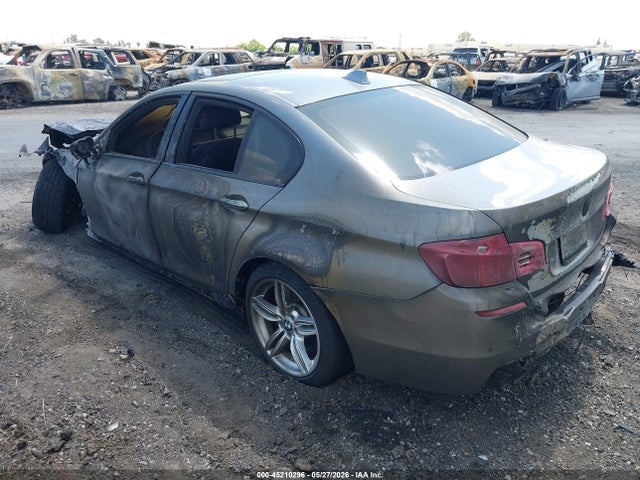 WBAXA5C59GG042035 BMW 535d