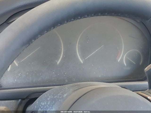 WBAXA5C59GG042035 BMW 535d