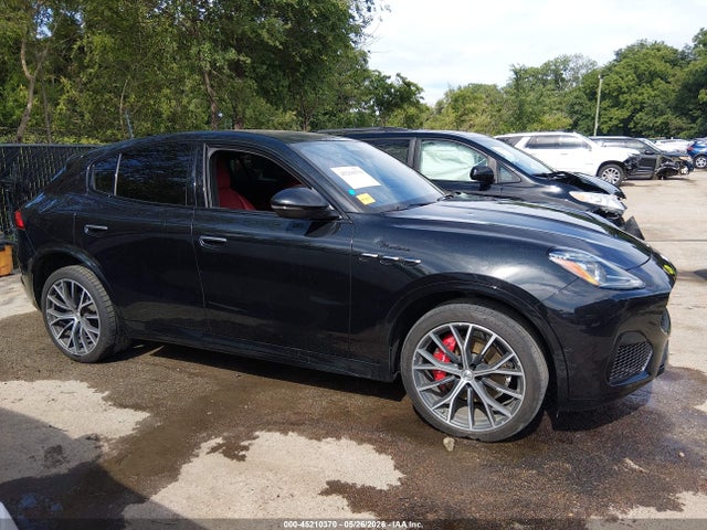 Aukcja sprzedaży 2023 Maserati Grecale Modena, vin: ZN682AVM3P7434198, numer aukcji: 45210370