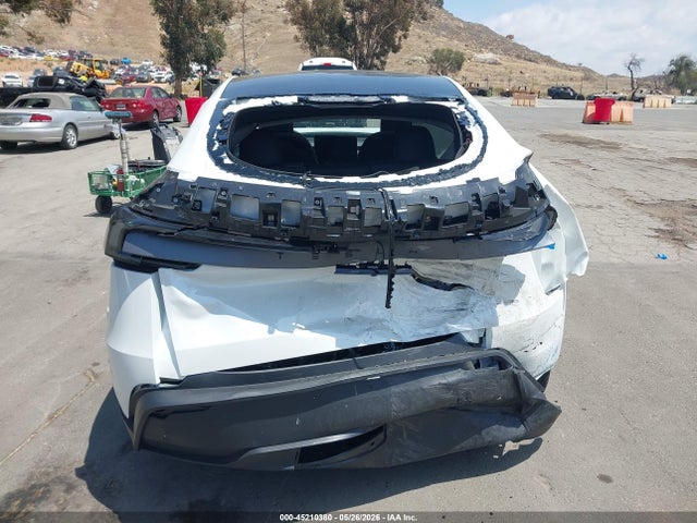Продажа на аукционе авто 2026 Tesla Model Y Premium Rear-wheel Drive/rear-wheel Drive, vin: 7SAYGDED9TF460137, номер лота: 45210380